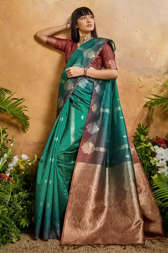 peacock green handloom weaving paper silk blend tradional wear saree