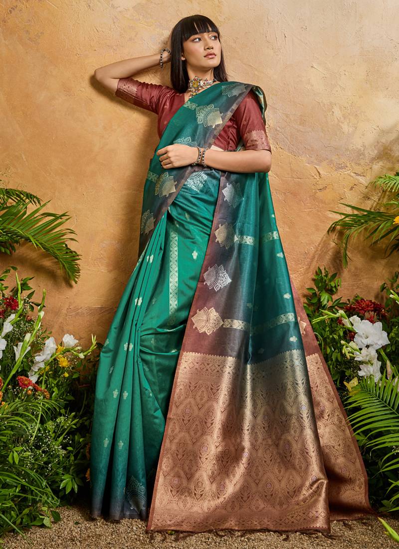 peacock green handloom weaving paper silk blend tradional wear saree