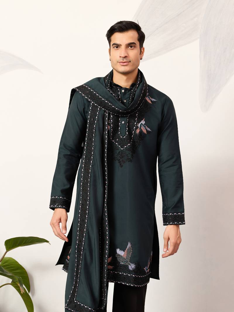 GREEN VISCOSE SILK THREAD & SEQUINS EMBROIDERED WORK FUNCTION FESTIVAL MARRIAGE PARTY WEAR STRAIGHT KURTA DUPATTA