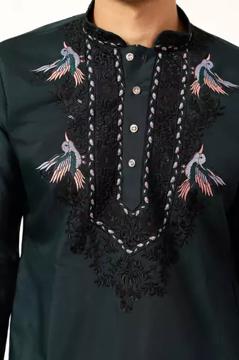 GREEN VISCOSE SILK THREAD & SEQUINS EMBROIDERED WORK FUNCTION FESTIVAL MARRIAGE PARTY WEAR STRAIGHT KURTA DUPATTA