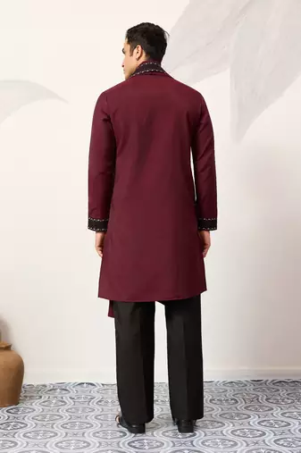 MAROON VISCOSE SILK THREAD & SEQUINS EMBROIDERED WORK FUNCTION FESTIVAL MARRIAGE PARTY WEAR STRAIGHT KURTA DUPATTA