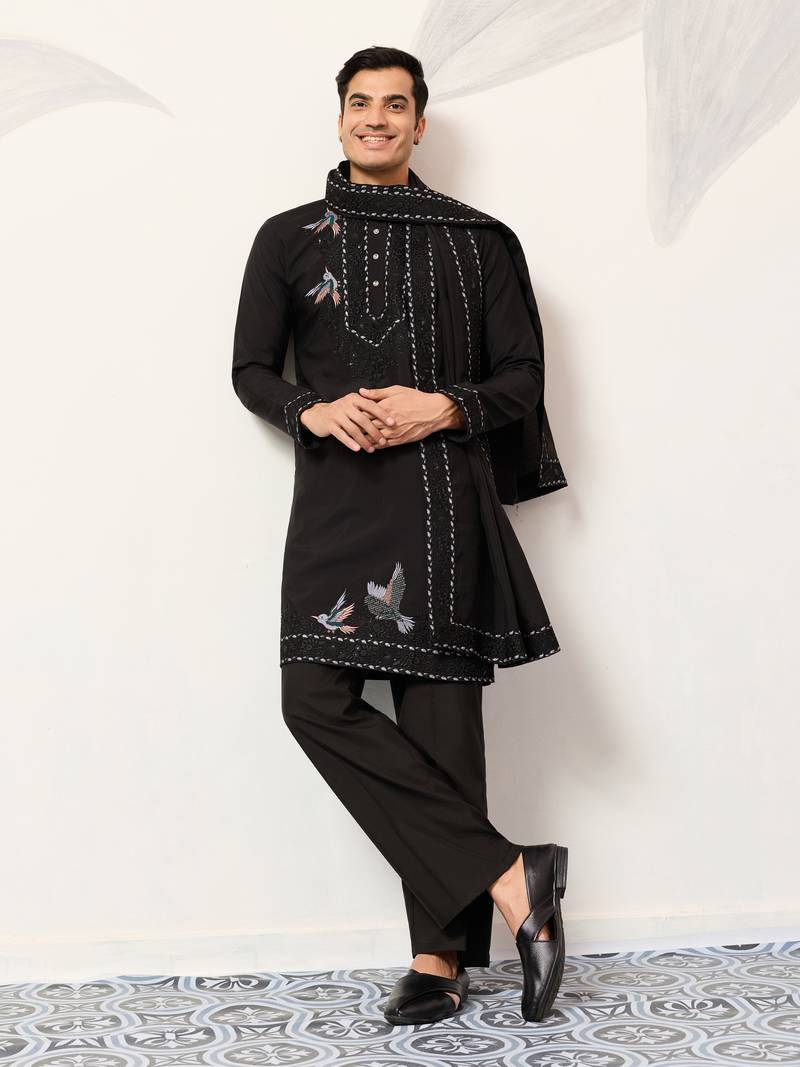 BLACK VISCOSE SILK THREAD & SEQUINS EMBROIDERED WORK FUNCTION FESTIVAL MARRIAGE PARTY WEAR STRAIGHT KURTA DUPATTA