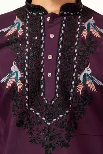PURPLE VISCOSE SILK THREAD & SEQUINS EMBROIDERED WORK FUNCTION FESTIVAL MARRIAGE PARTY WEAR STRAIGHT KURTA DUPATTA