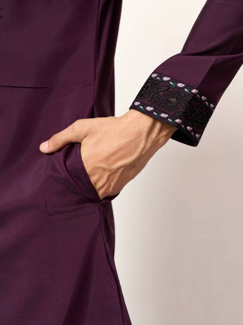 PURPLE VISCOSE SILK THREAD & SEQUINS EMBROIDERED WORK FUNCTION FESTIVAL MARRIAGE PARTY WEAR STRAIGHT KURTA DUPATTA