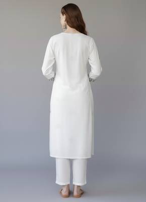 White  embroidered rayon kurta set 2