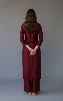 Maroon embroidered rayon kurta set 2