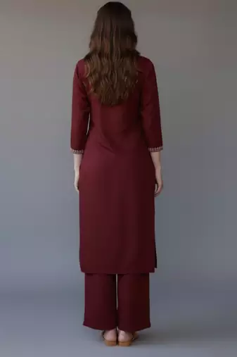 Maroon embroidered rayon kurta set
