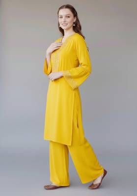 Yellow embroidered rayon kurta set 2