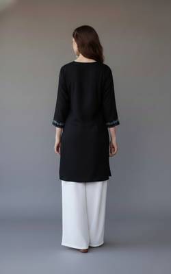 Black embroidered rayon kurta set 2
