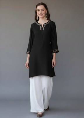 Black embroidered rayon kurta set 1