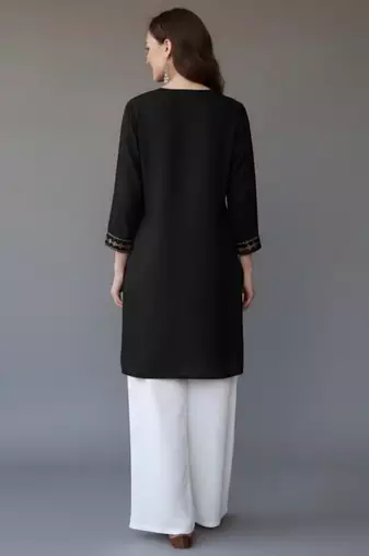 Black embroidered rayon kurta set