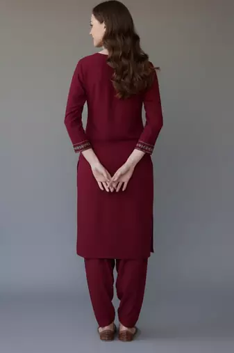 Maroon embroidered rayon kurta set