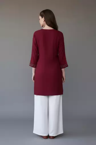 Maroon embroidered rayon kurta set