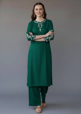 Green embroidered rayon kurta set 3