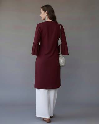 Maroon embroidered rayon kurta set 2