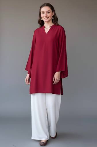 Maroon embroidered rayon kurta set