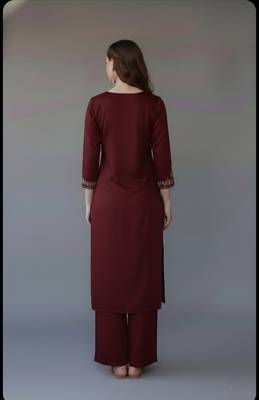 Maroon embroidered rayon kurta set 2