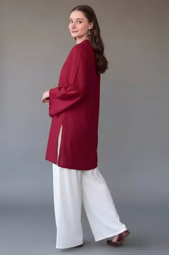 Maroon embroidered rayon kurta set