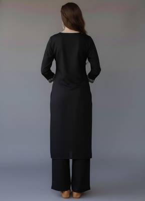 Black embroidered rayon kurta set 2