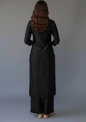 Black embroidered rayon kurta set 2
