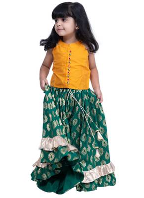 sleevless solid top with printed lehenga  - yellow & green 1