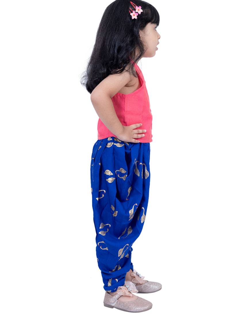 sleevless incut potali button top with dhoti - coral & blue