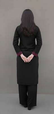 Black embroidered rayon kurta set 2