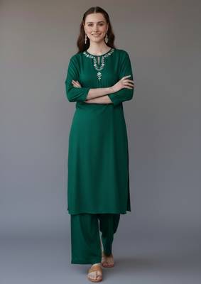 Green embroidered rayon kurta set 3