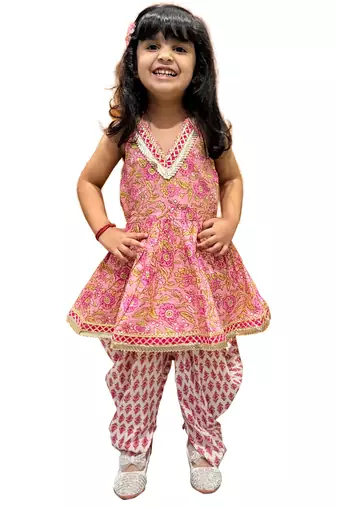 cotton sleeveless all over printed top with dhoti - peach & white