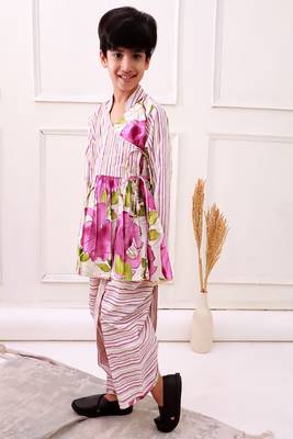 cotton fullsleeves all over printed kurta with dhoti - white & purple 4