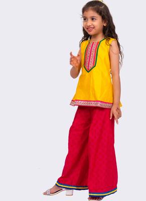 sleeveless embellished top with palazzo -yellow & pink 4