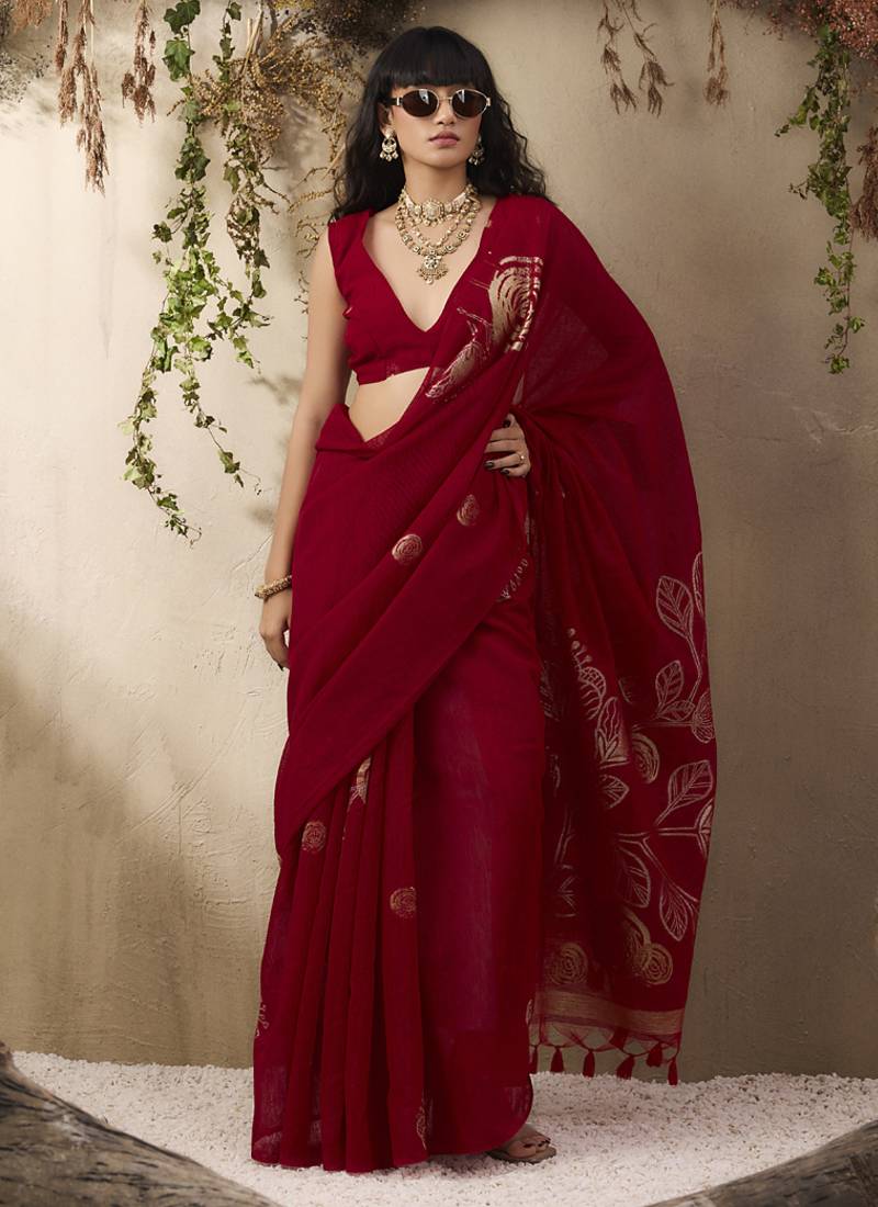 Red munga silk handloom weaving saree