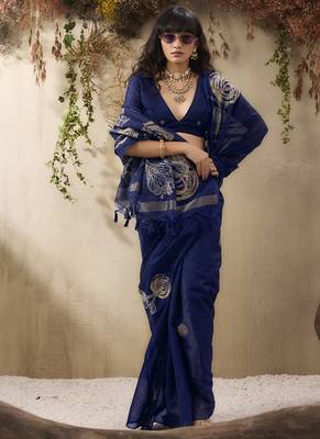 Navy blue munga silk handloom weaving saree 4