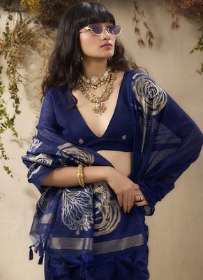 Navy blue munga silk handloom weaving saree 5