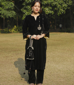 Black velvet embroidered kurta set with velvet dupatta