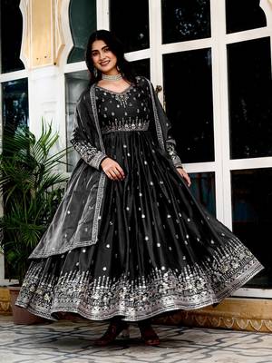Black Thread & Sequins Work Gown Set 1