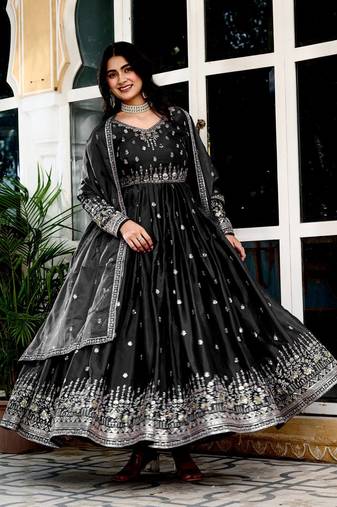 Black Thread & Sequins Work Gown Set