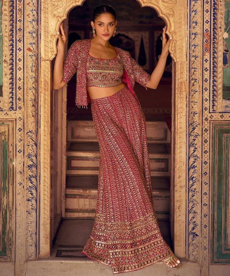 magenta georgette 3 piece set with embroidery zarkan work - full stitched free size