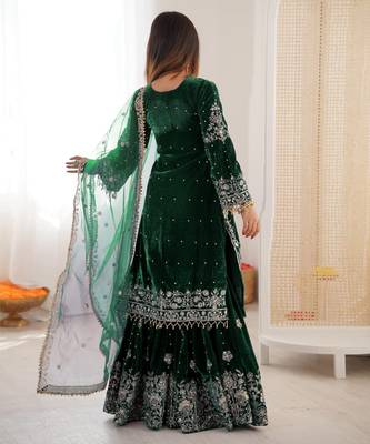 Green velvet sharara set with thread and sequence work 2