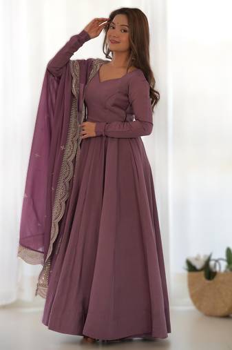 mauve roman silk chanderi fully flared anarkali gown set with dupatta & pant 
