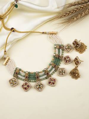 Royal kundan bandhai beads necklace set 1