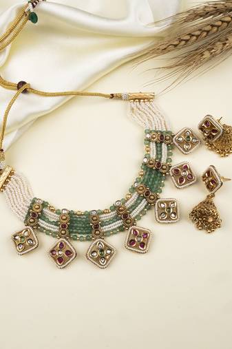 Royal kundan bandhai beads necklace set