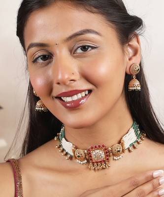 Handcrafted kundan meenakari bandhai chowker set 2