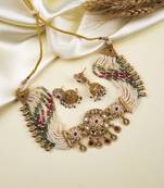 Rajwadi kundan meenakari pearl multilayer chowker set