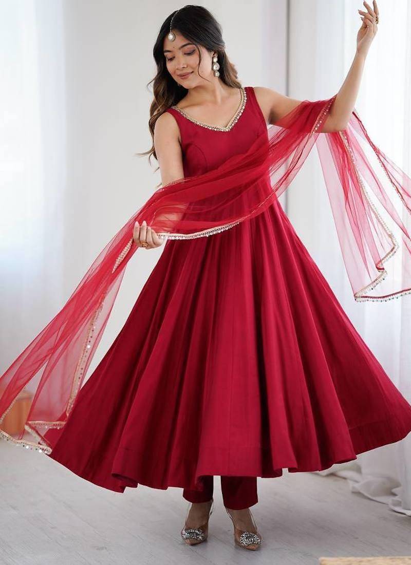 Pure romansilk chanderi fabric fully flare anarkali with pant dupatta set ready to wear