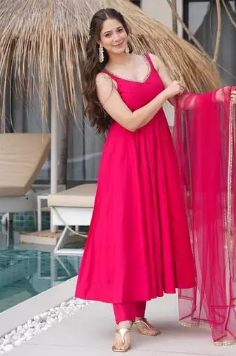 Pure romansilk chanderi fabric fully flare anarkali with pant dupatta set ready to wear