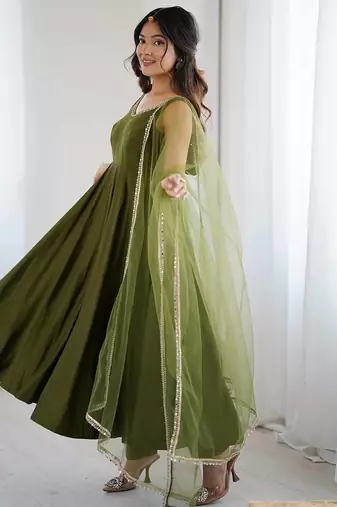 Pure romansilk chanderi fabric fully flare anarkali with pant dupatta set ready to wear