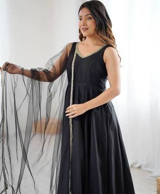 Pure romansilk chanderi fabric fully flare anarkali with pant dupatta set ready to wear 4
