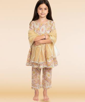 Beige printed cotton kurta set 3