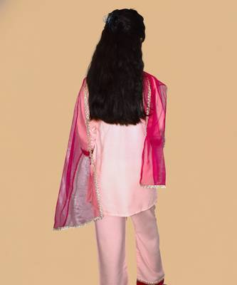 Pink embroidered cotton kurta set 3